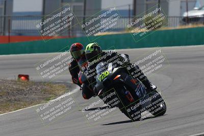 media/Apr-20-2025-AHRMA (Sun) [[393a79c373]]/Race/Group 9/Turn 4b/